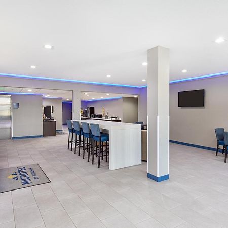Microtel Inn & Suites By Wyndham Manchester - Newly Renovated Εξωτερικό φωτογραφία