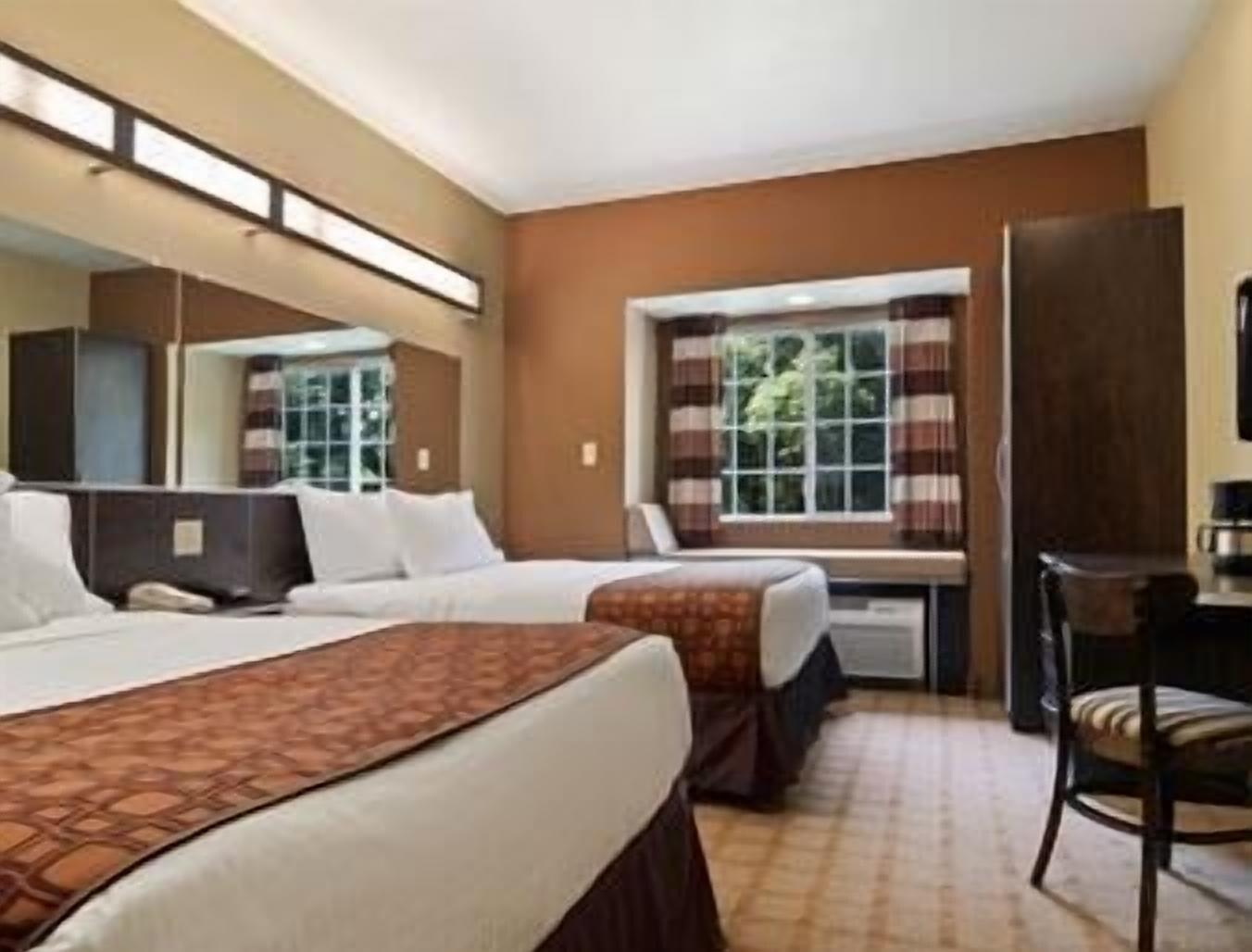 Microtel Inn & Suites By Wyndham Manchester - Newly Renovated Εξωτερικό φωτογραφία