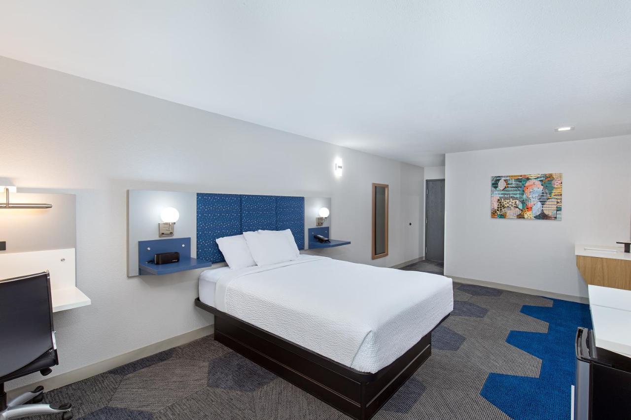 Microtel Inn & Suites By Wyndham Manchester - Newly Renovated Εξωτερικό φωτογραφία