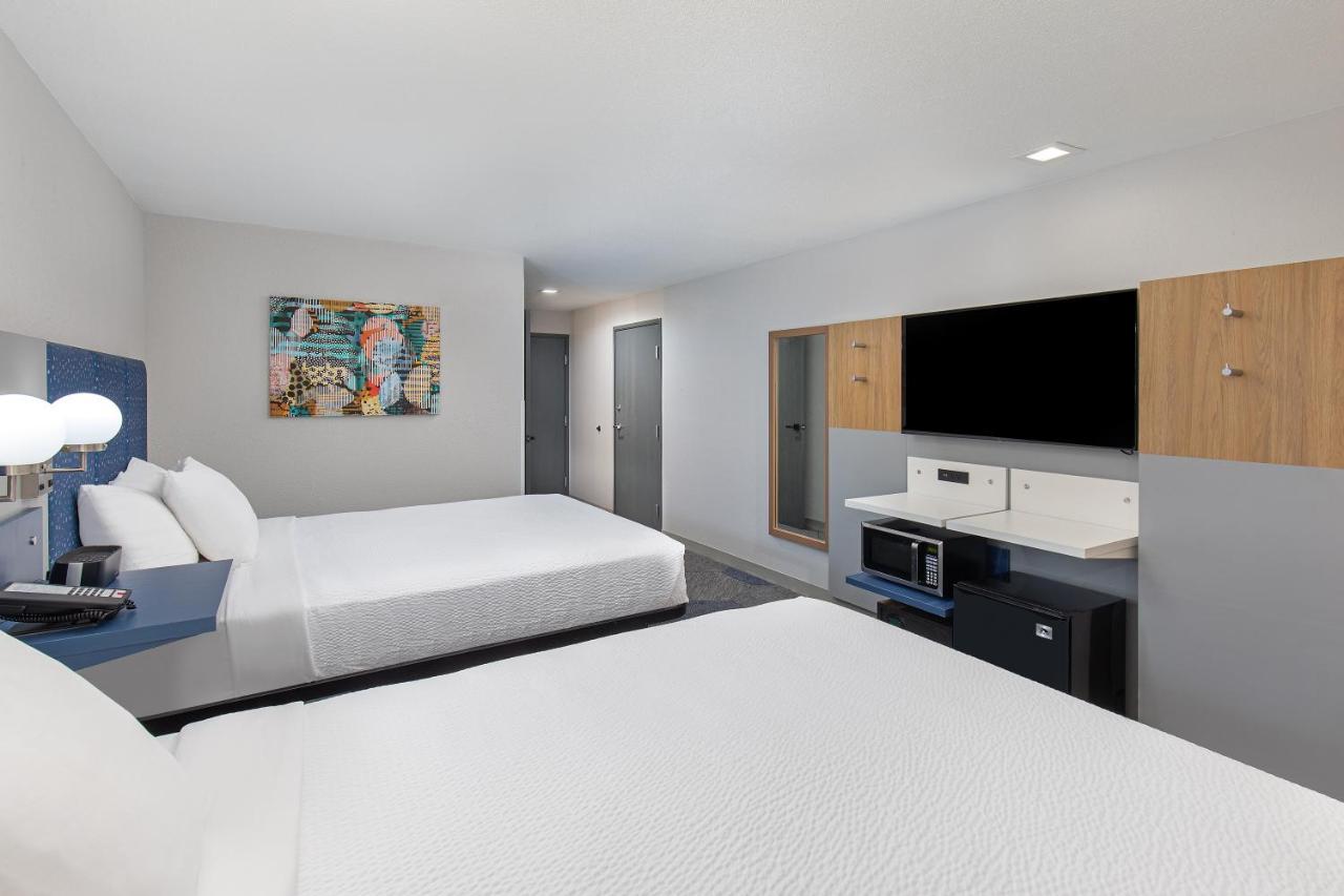 Microtel Inn & Suites By Wyndham Manchester - Newly Renovated Εξωτερικό φωτογραφία